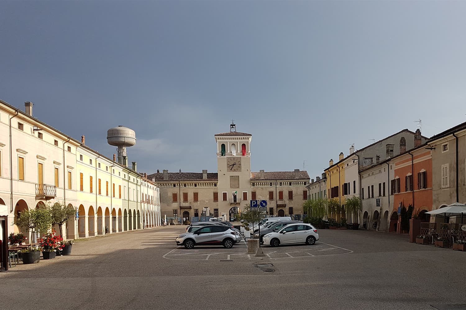 PiazzaFinzi Rivarolo 1
